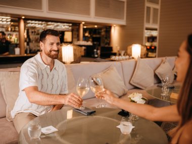$100 Hotel Voucher