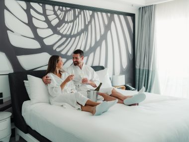 $1000 Hotel Voucher